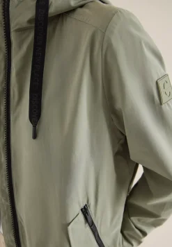 Kurze Jacke