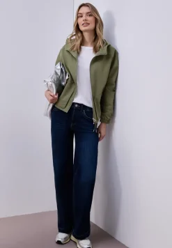 Kurze Jacke