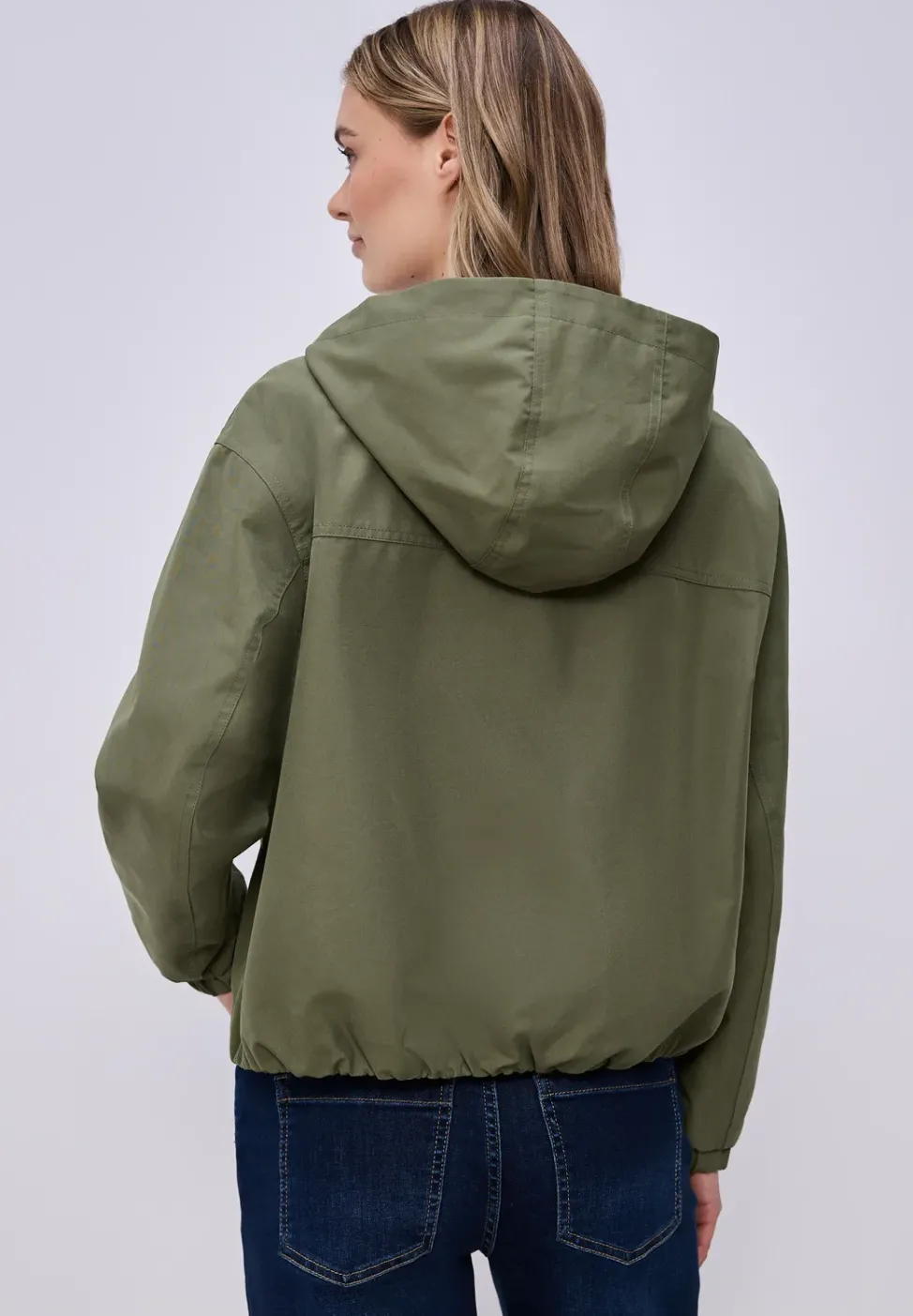 Kurze Jacke