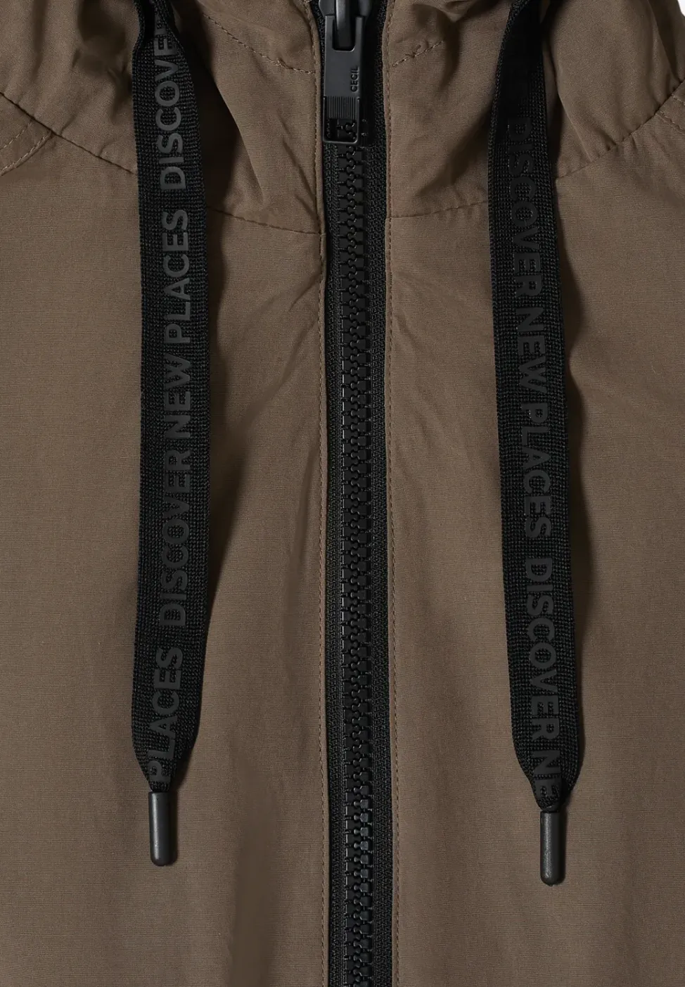 Kurze Jacke