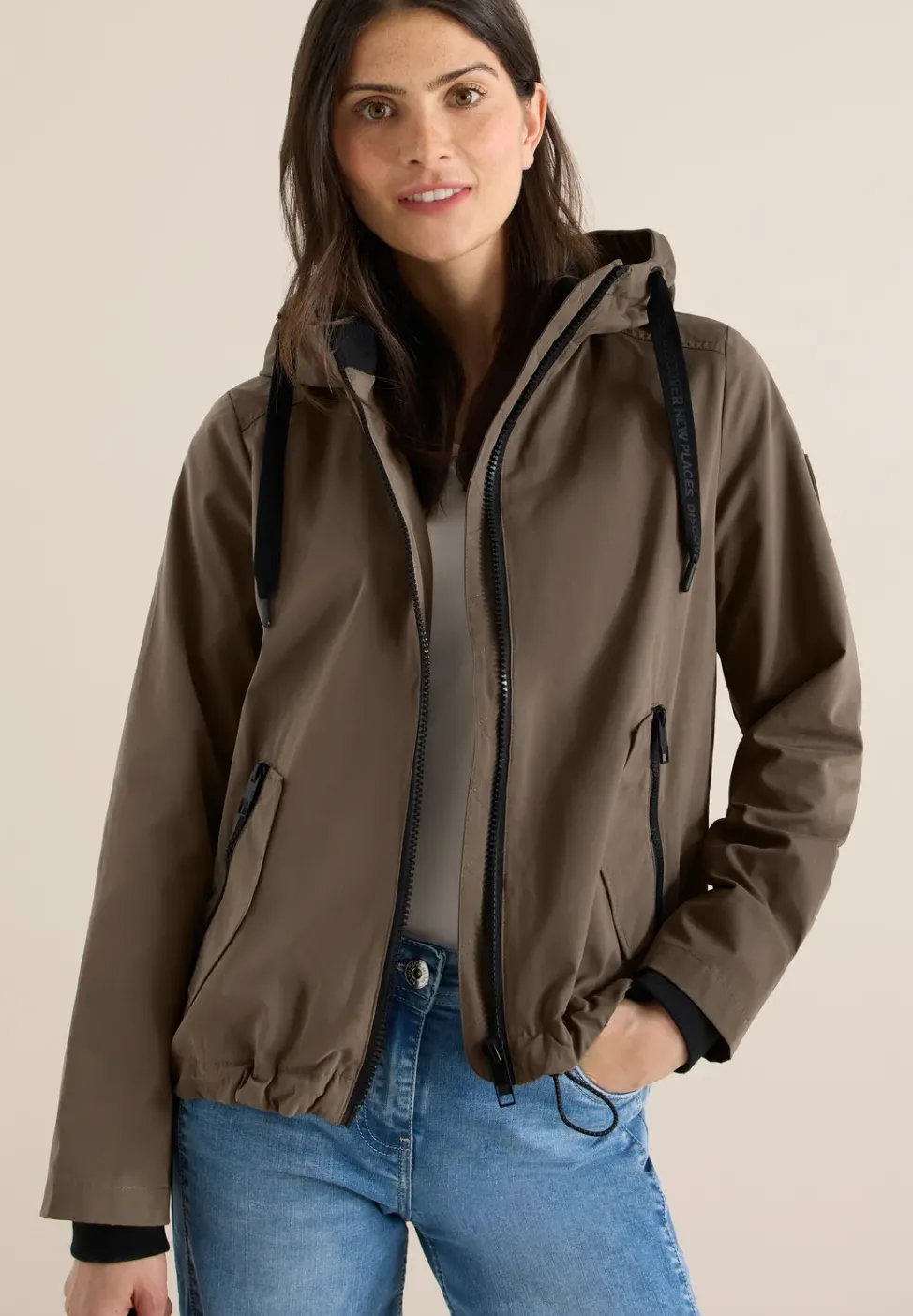 Kurze Jacke