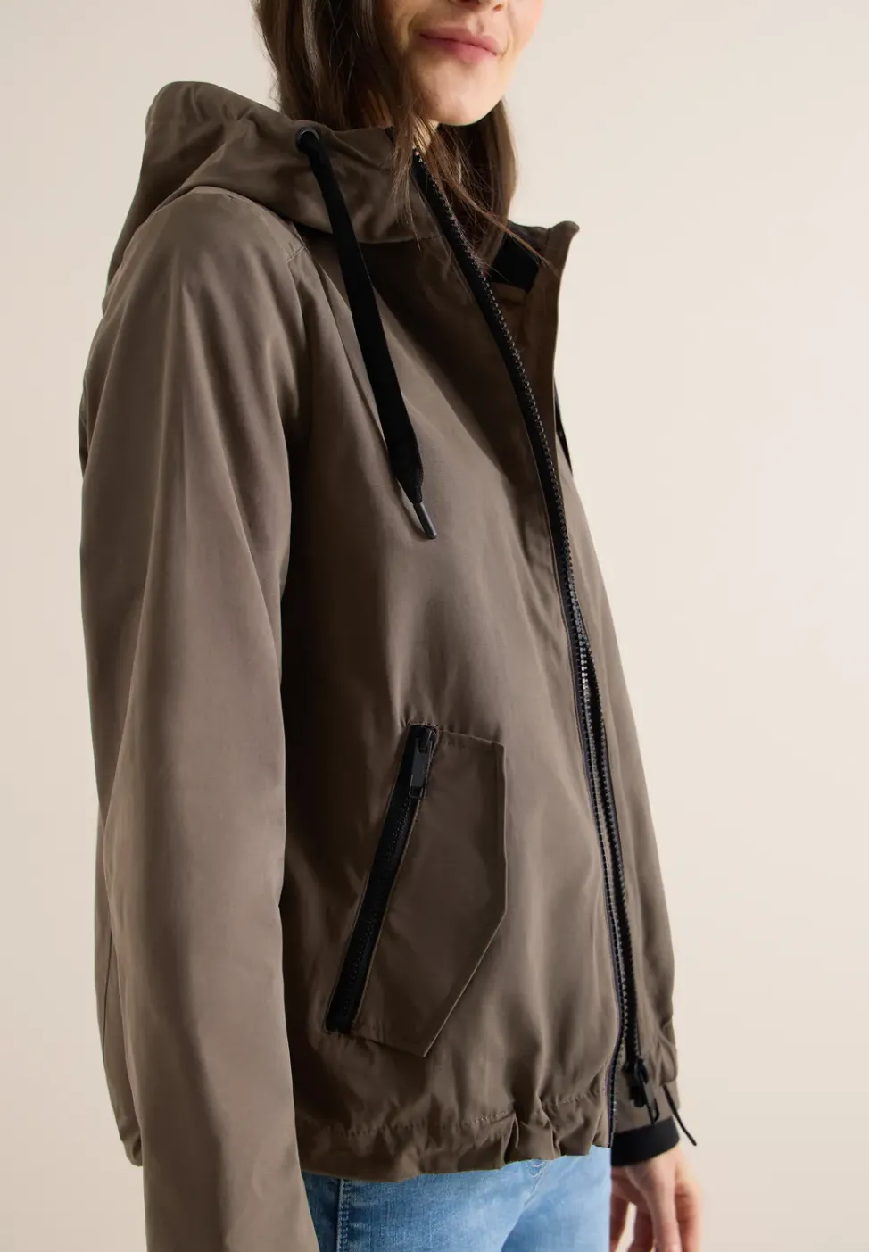 Kurze Jacke