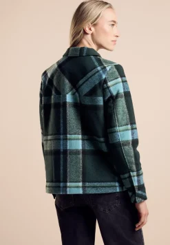 Kurze Jacke