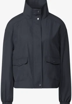 Kurze Jacke mit Stehkragen