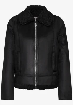 Kurze Jacke mit Teddy-Fell