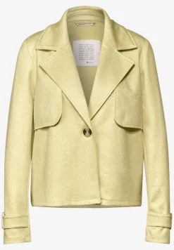 Kurze Kunstlederjacke