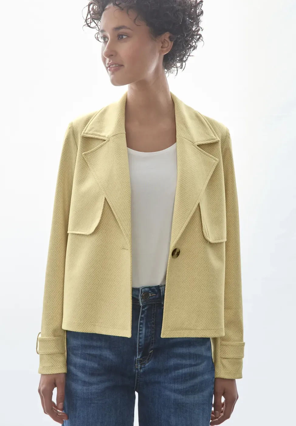 Kurze Kunstlederjacke