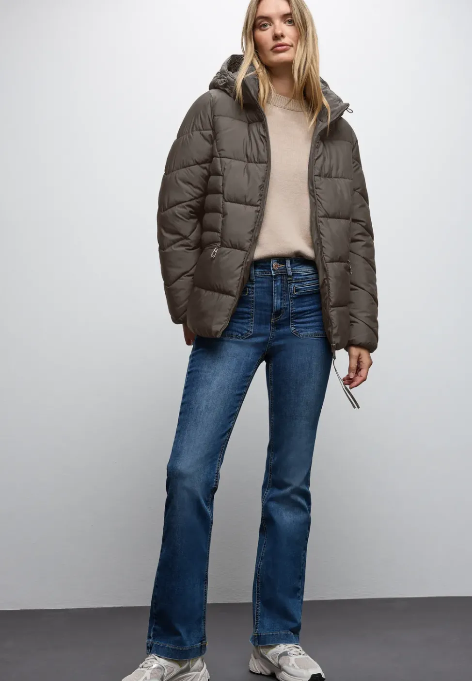 Kurze Steppjacke
