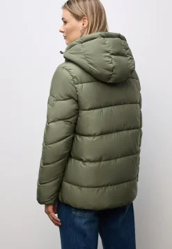 Kurze Steppjacke