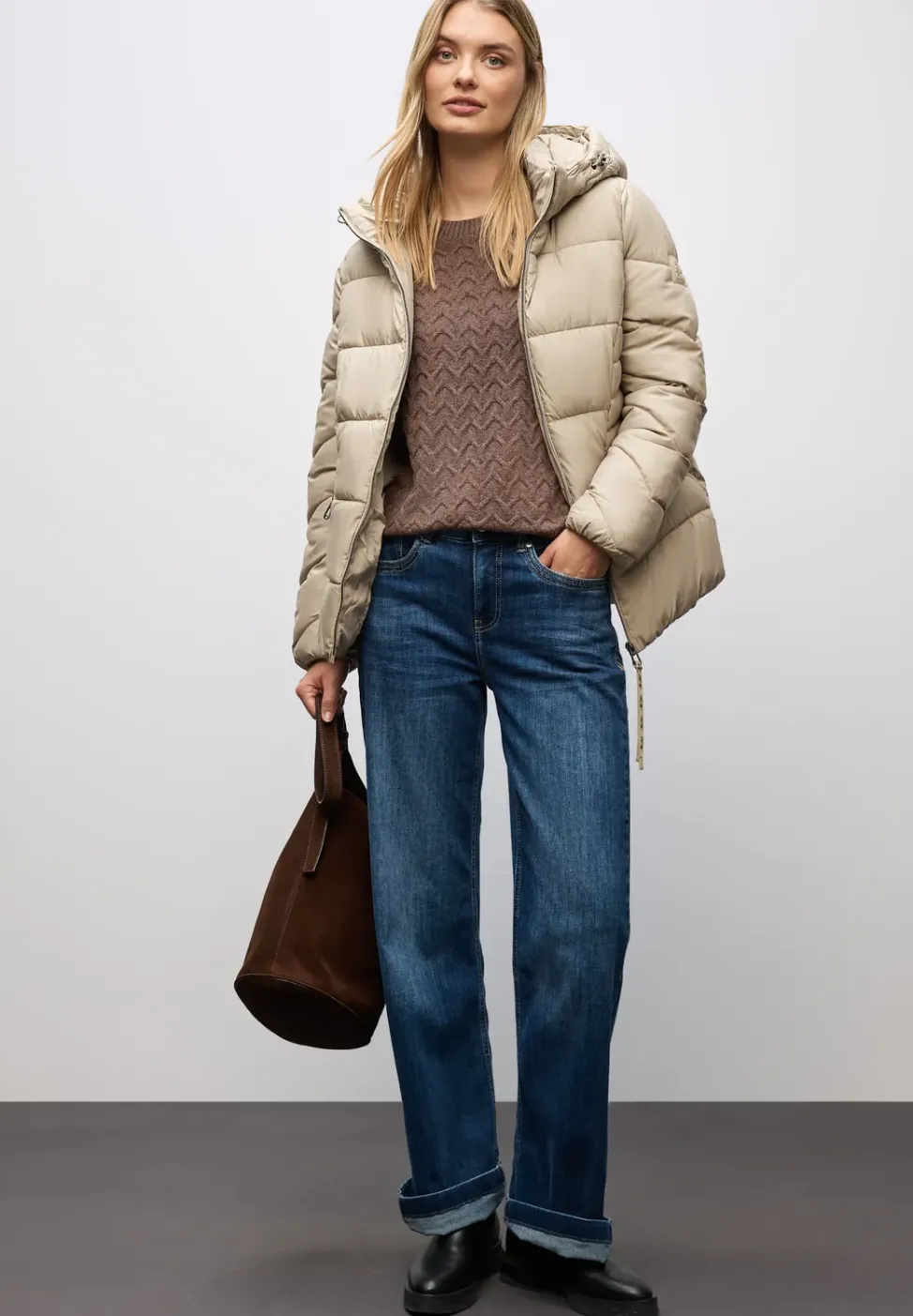Kurze Steppjacke