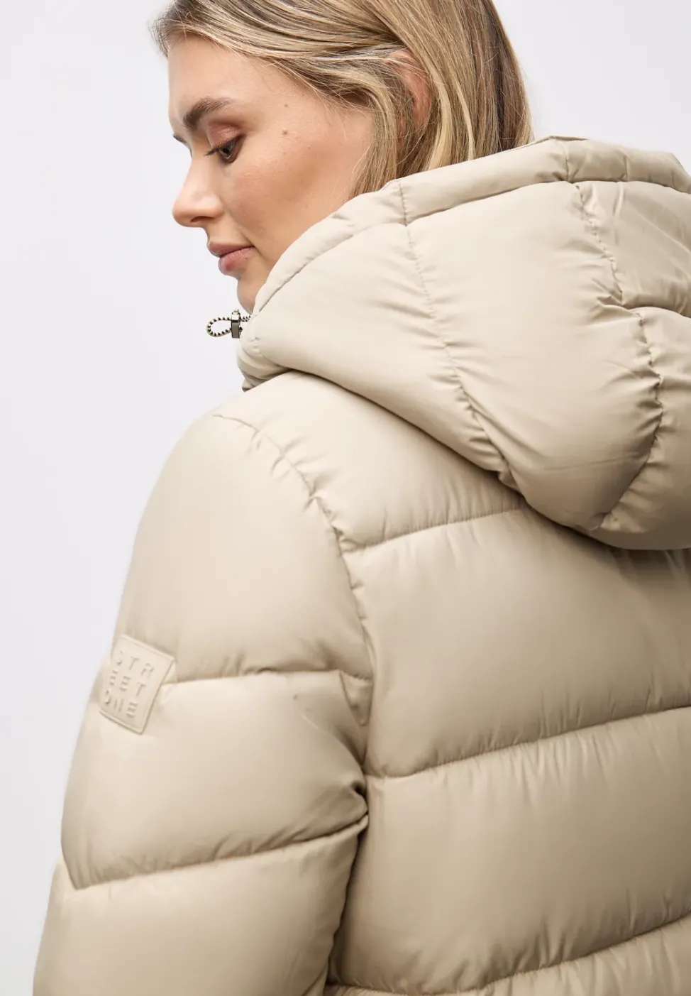 Kurze Steppjacke