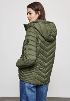 Kurze Steppjacke