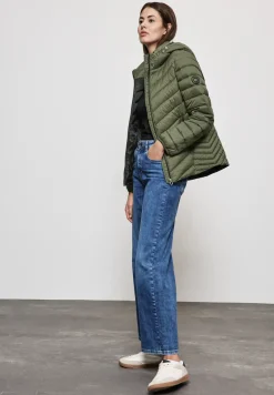 Kurze Steppjacke