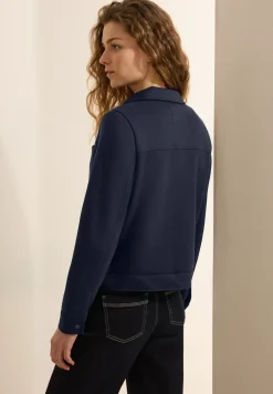 Kurze Sweatjacke