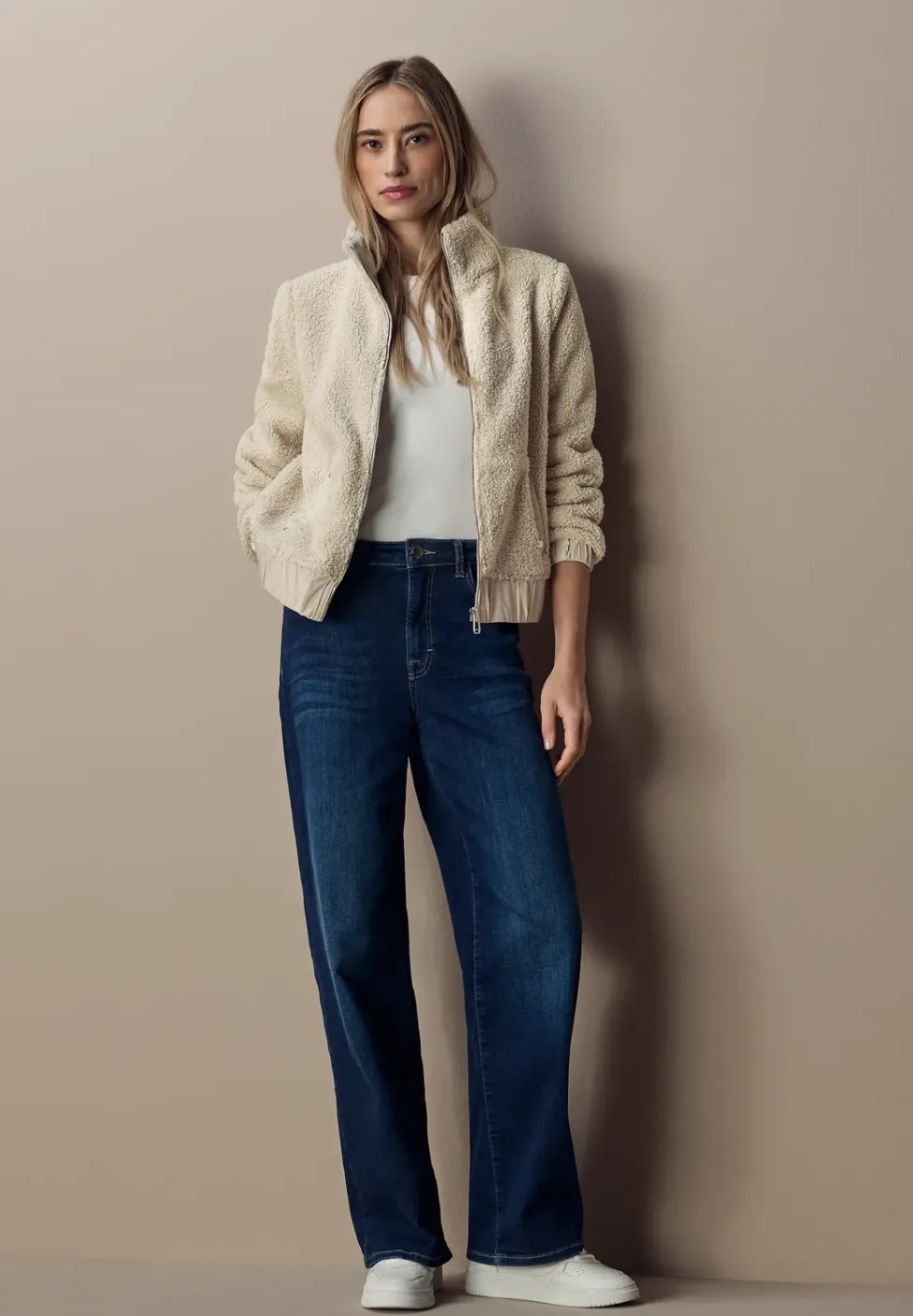 Kurze Teddy Jacke