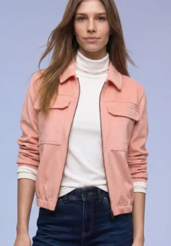 Kurze Veloursjacke