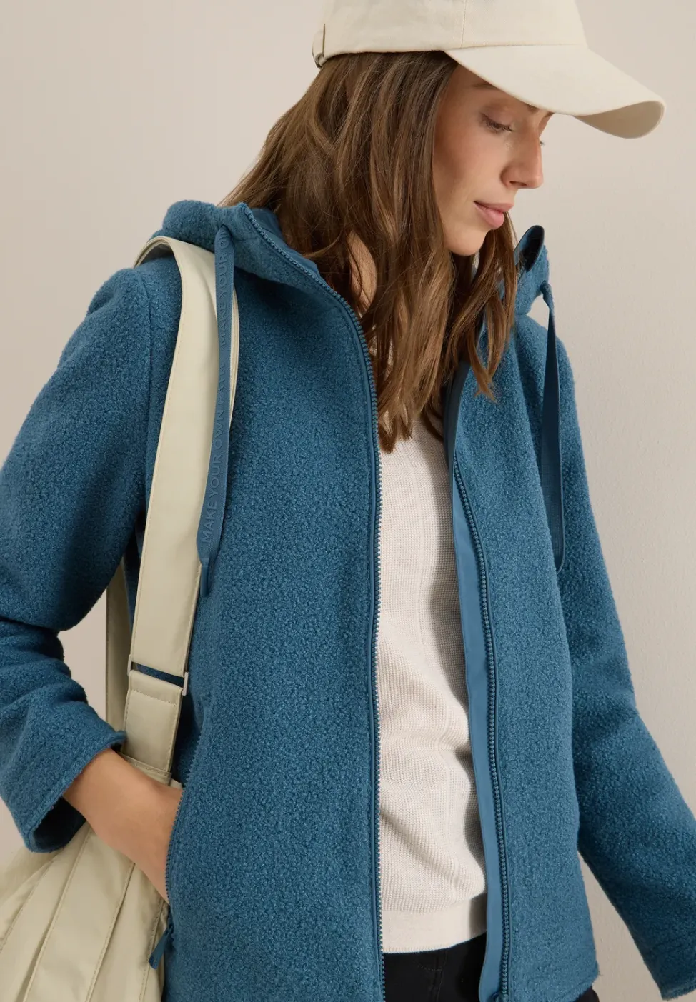 Kurze Wolloptik-Jacke