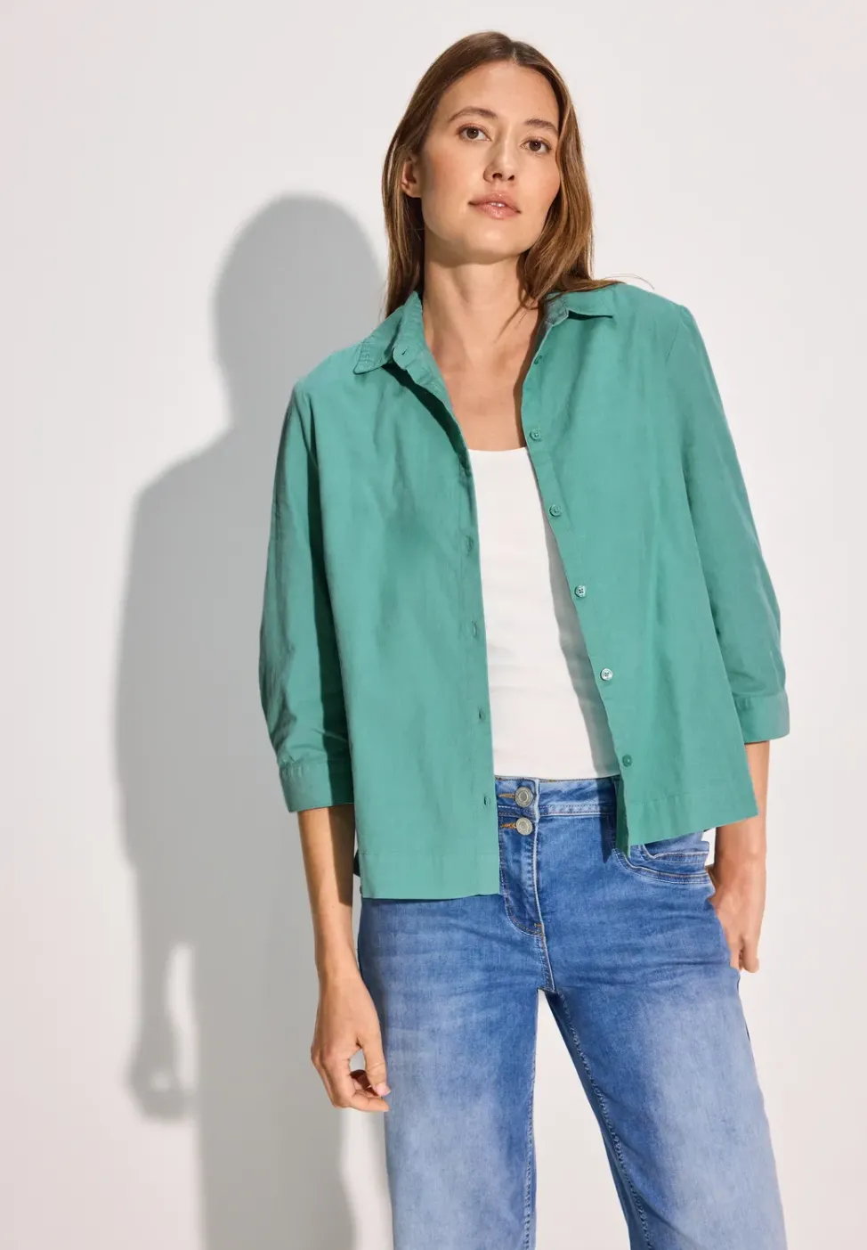 Kurze Cordbluse