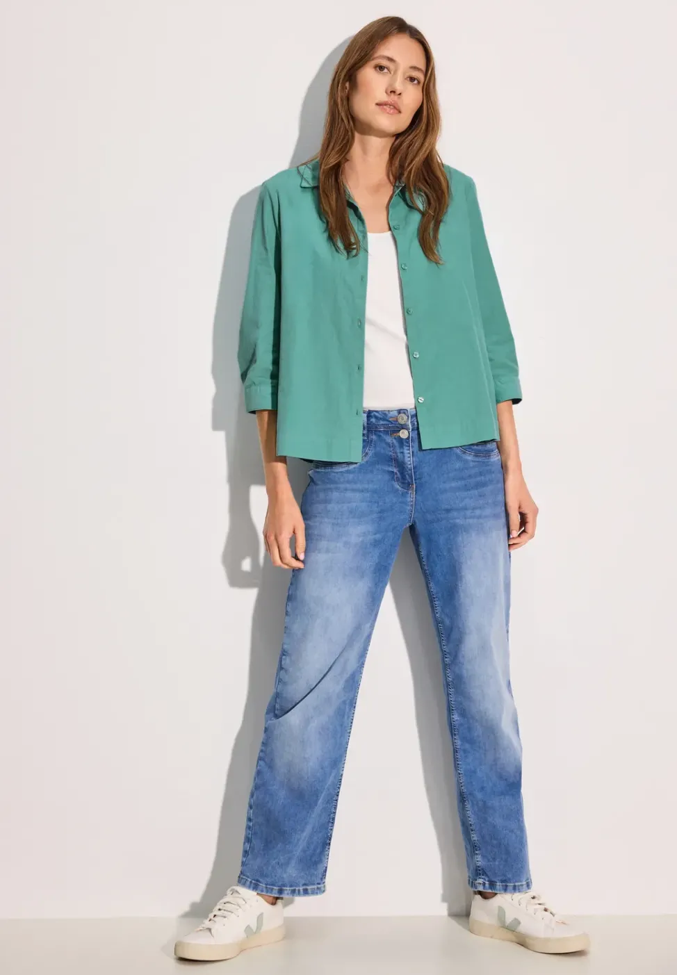 Kurze Cordbluse