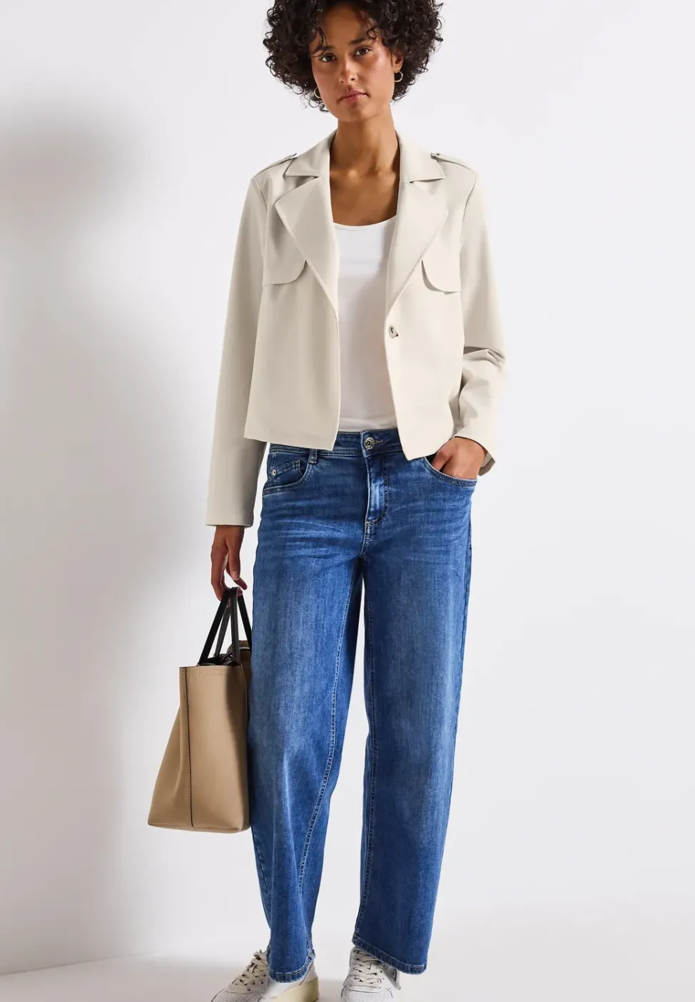 Kurzer Trenchcoat