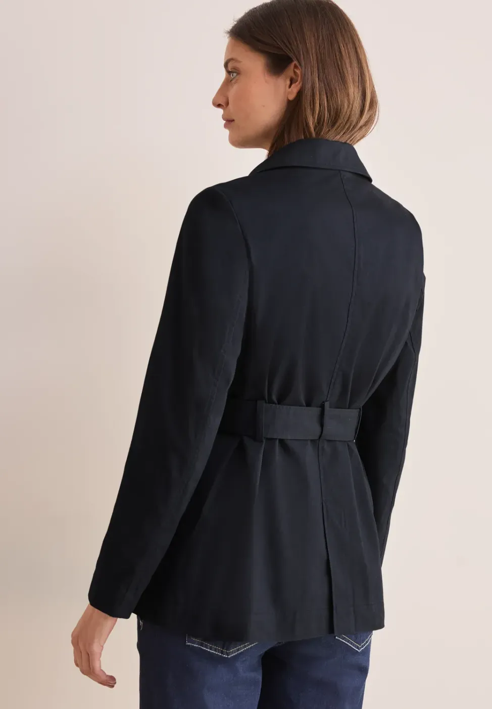 Kurzer Trenchcoat