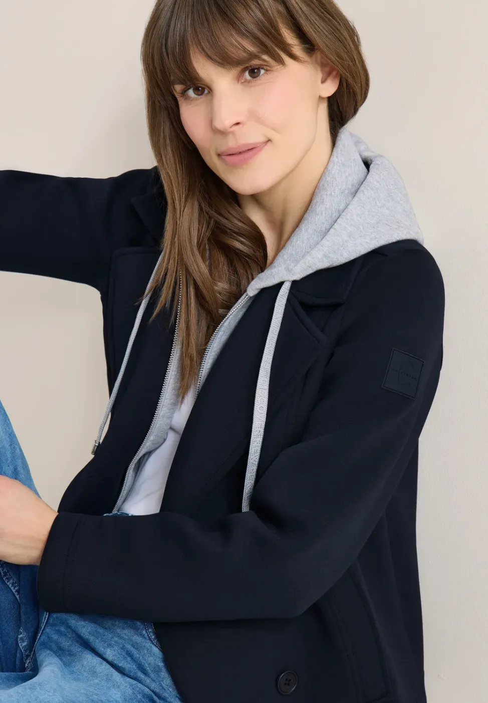 Kurzer Trenchcoat