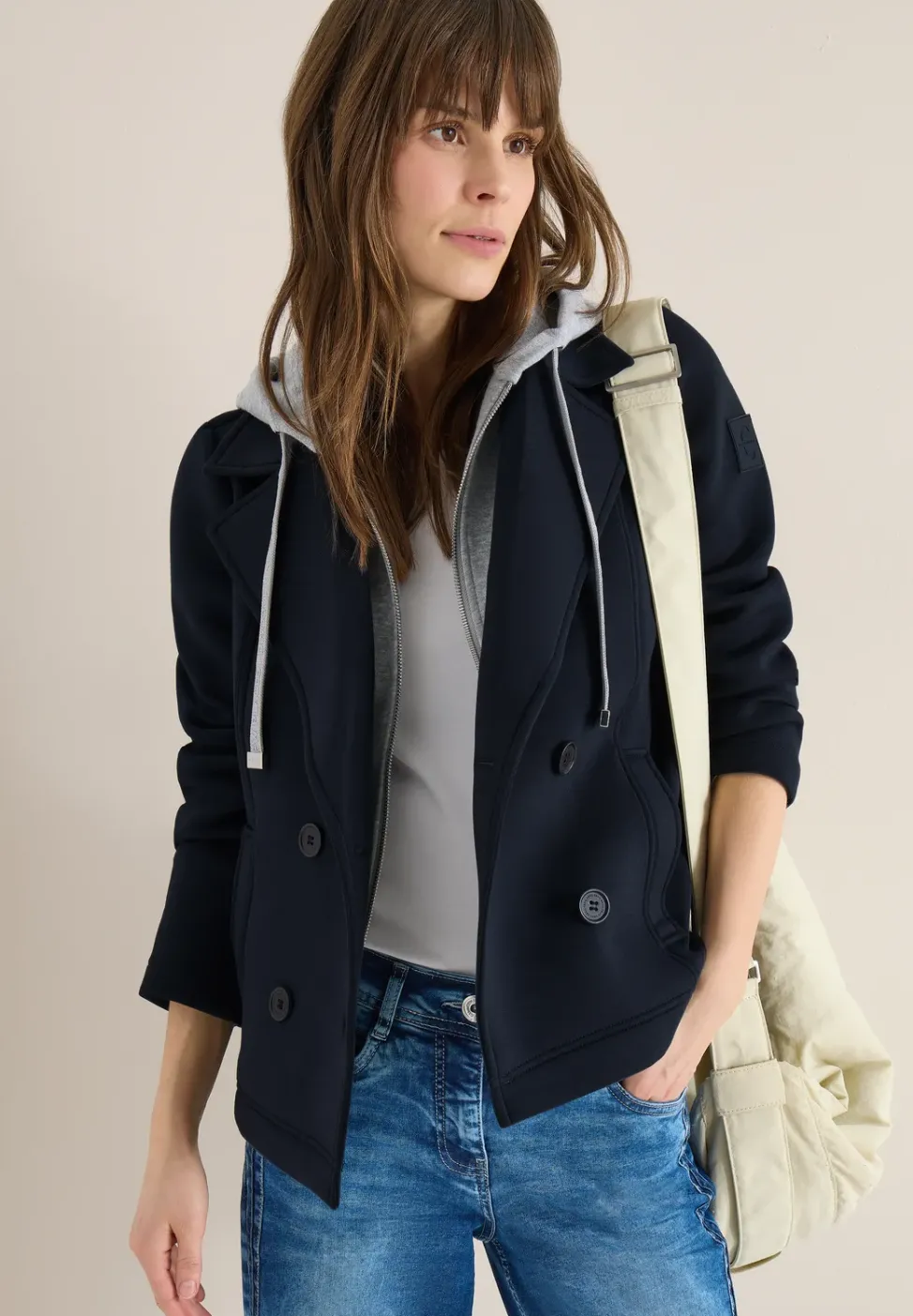 Kurzer Trenchcoat
