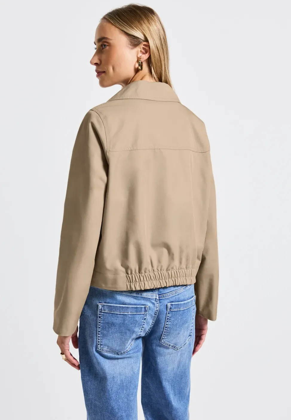 Kurzer Trenchcoat