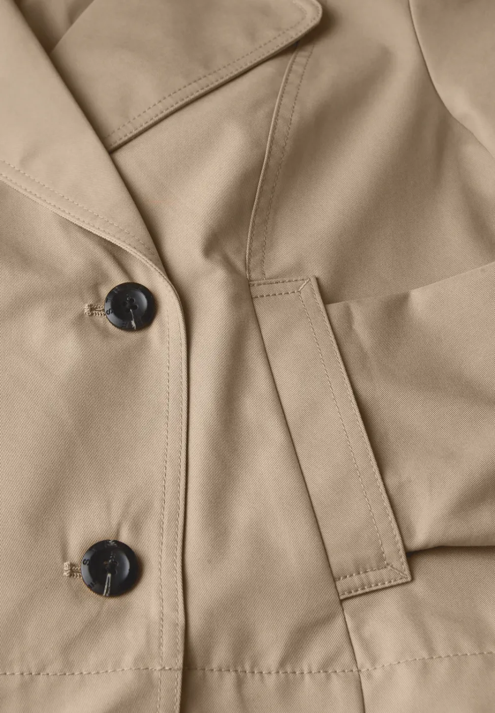 Kurzer Trenchcoat