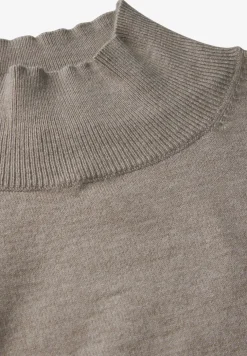 Kurzer Turtleneck-Sweater