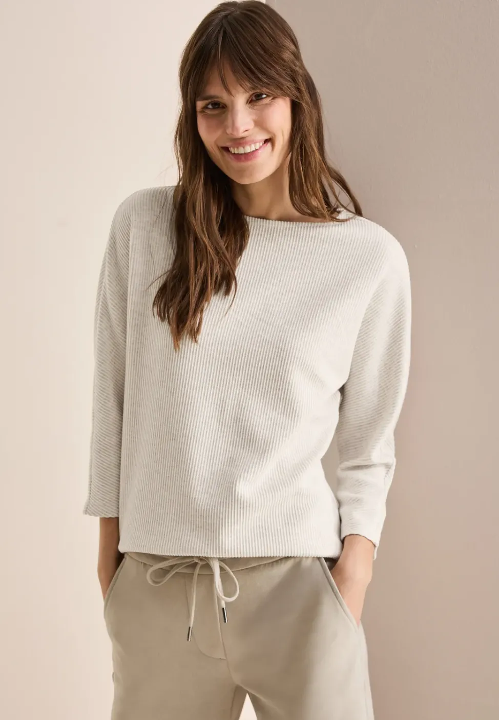 Kurzes Melange Shirt