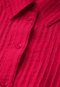 Kurze Strukturbluse