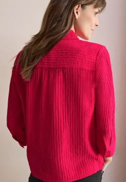 Kurze Strukturbluse