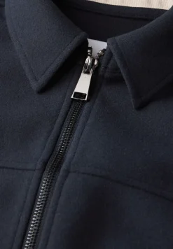 Kuschelige Jacke