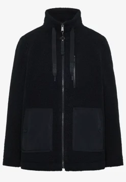 Kuschelige Jacke mit Details