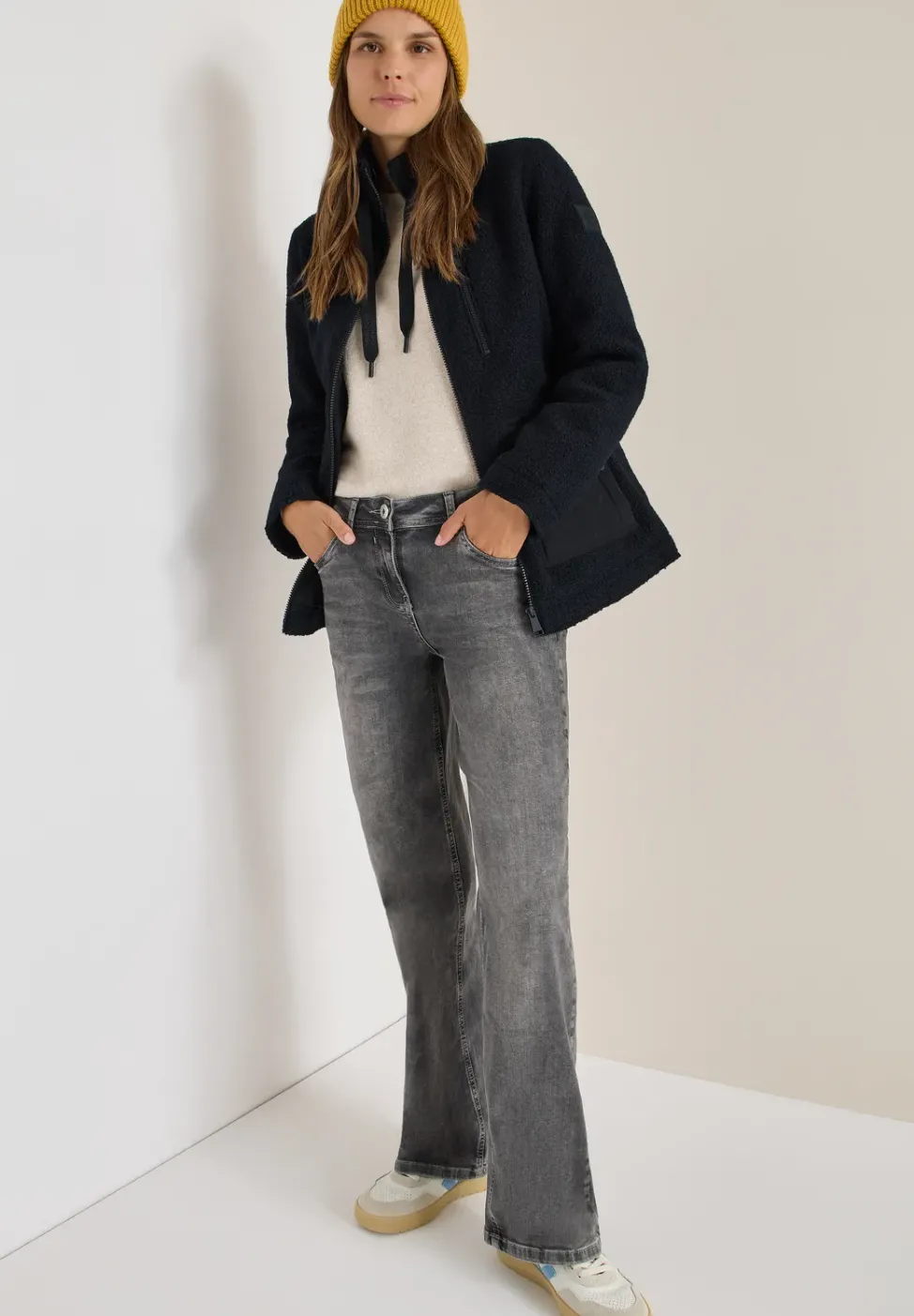 Kuschelige Jacke mit Details