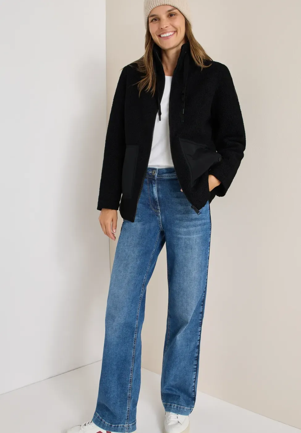 Kuschelige Jacke mit Details