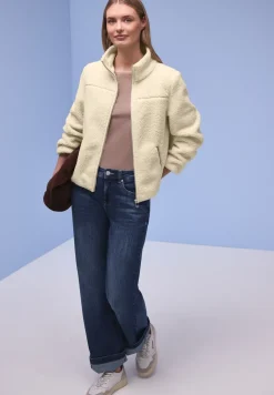 Kuschelige Teddy-Jacke