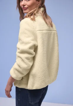 Kuschelige Teddy-Jacke