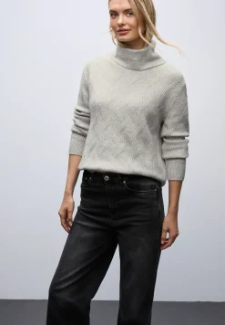 Kuscheliger Strukturpullover
