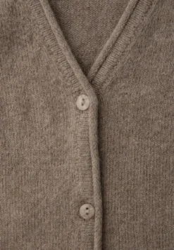 Kuscheliger V-Neck Cardigan