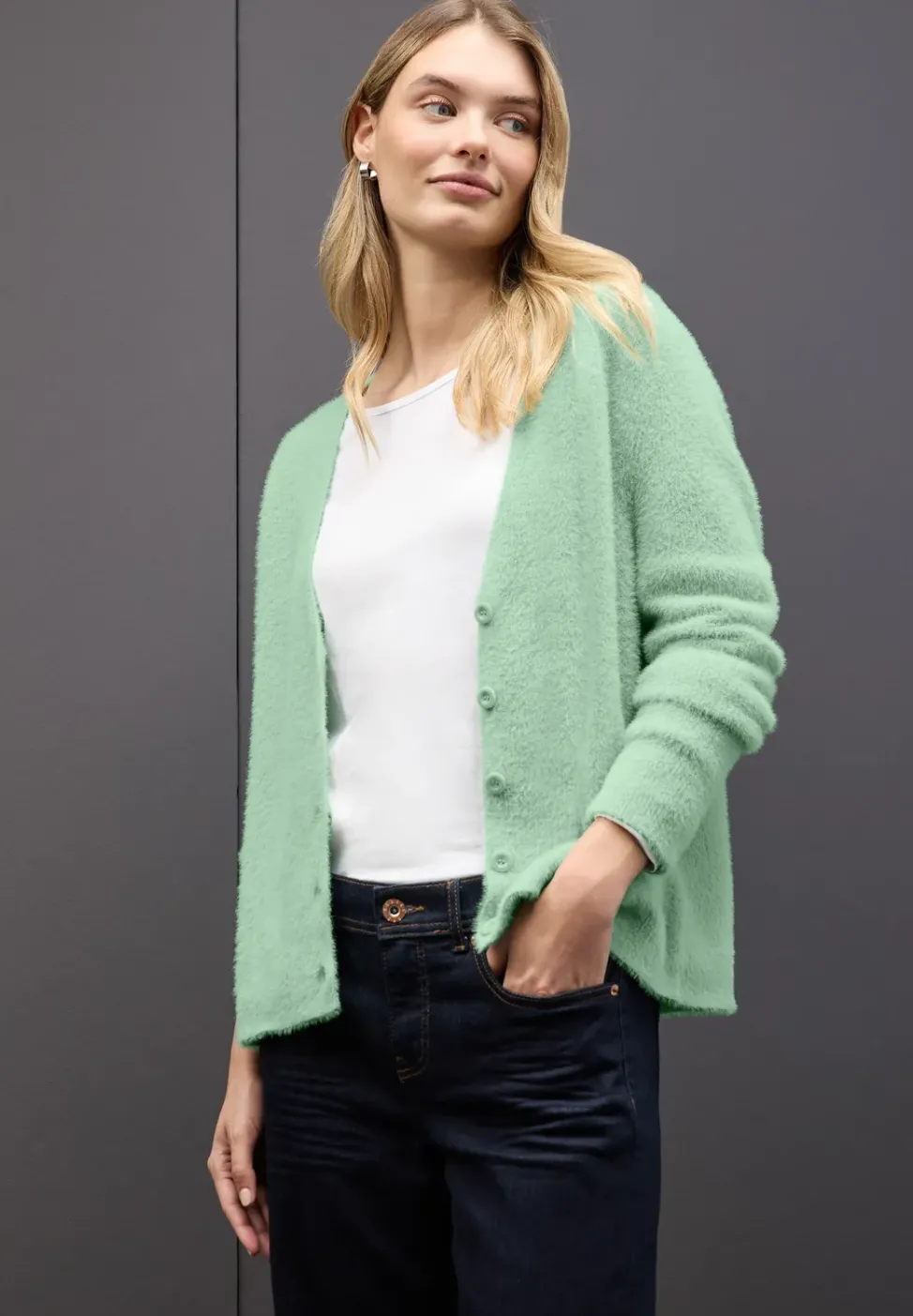 Kuscheliger V-Neck Cardigan