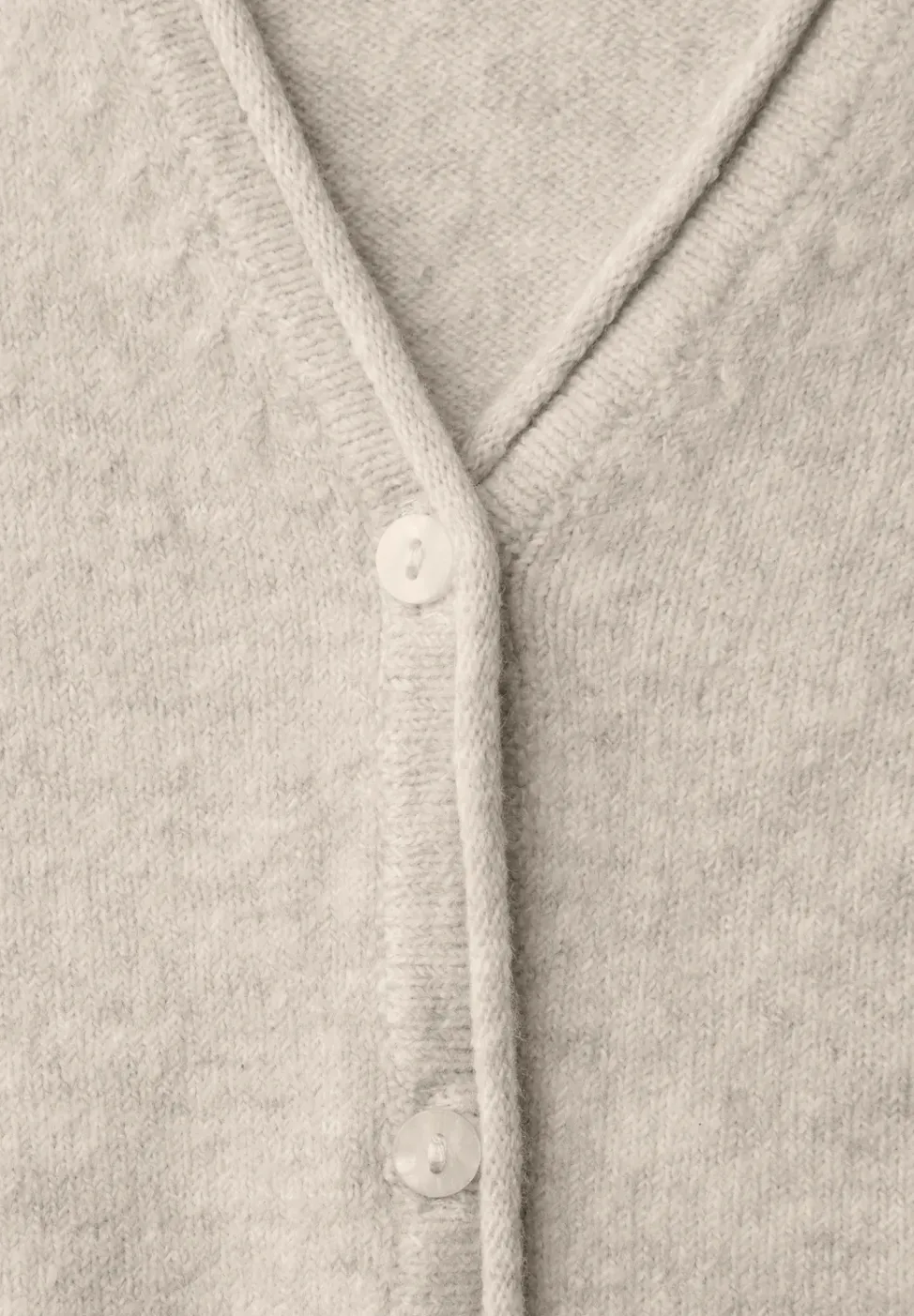 Kuscheliger V-Neck Cardigan