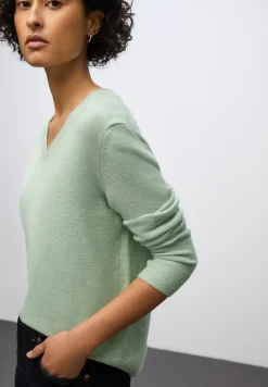 Kuscheliger V-Neck Pullover