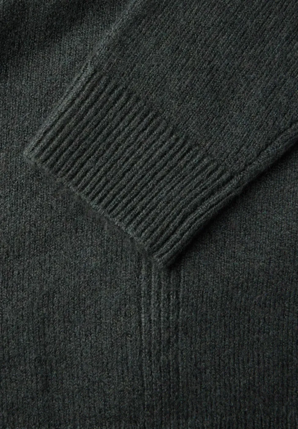 Kuscheliger V-Neck Pullover
