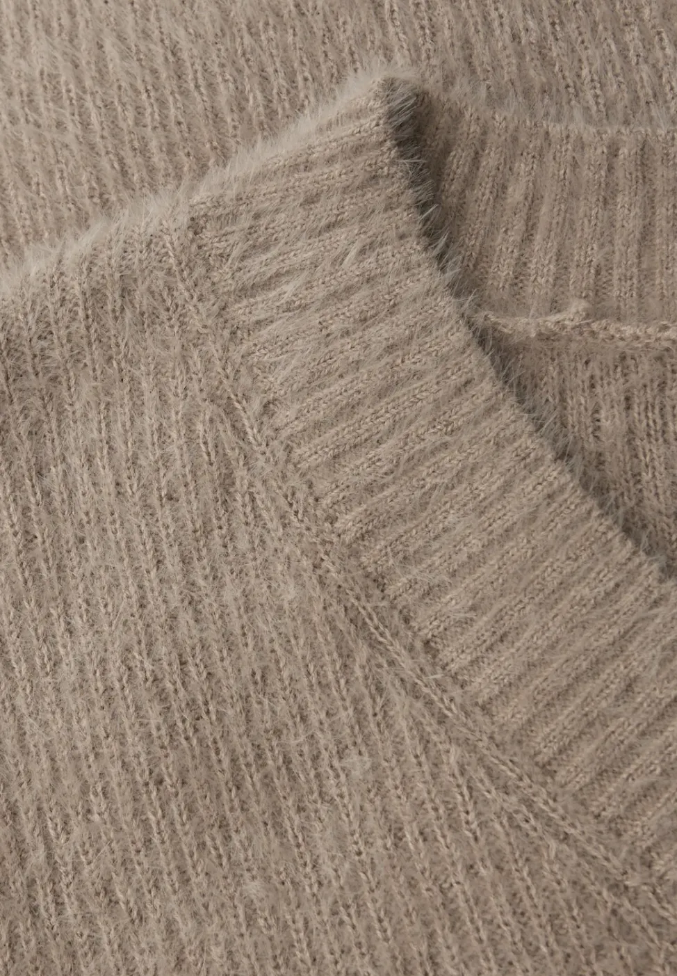 Kuscheliger V-Neck Pullover