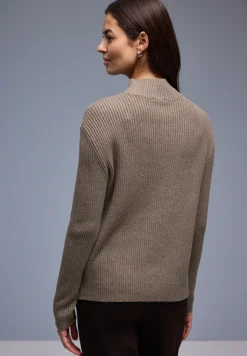 Kuscheliger Strukturpullover