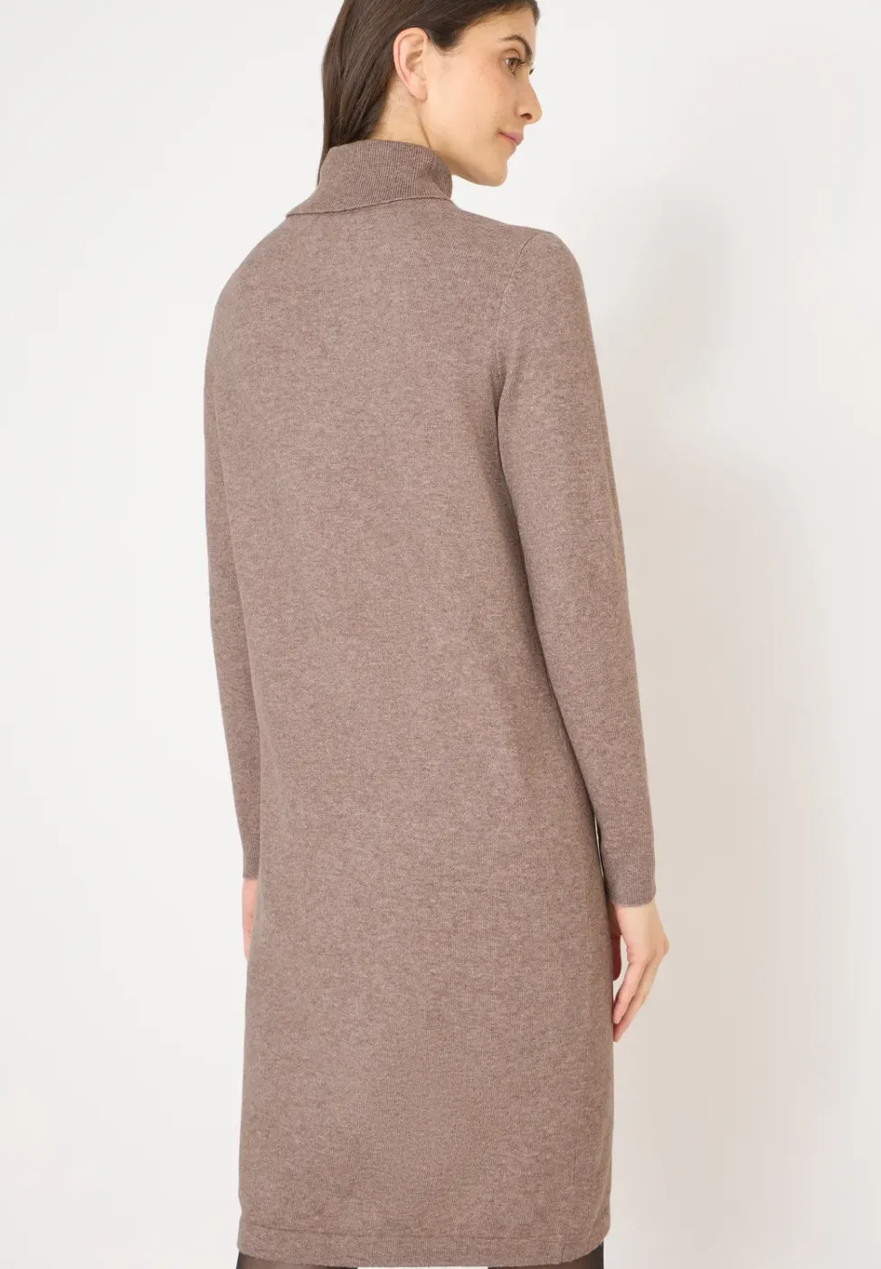 Kuscheliges Rollkragenkleid