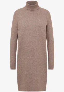 Kuscheliges Rollkragenkleid
