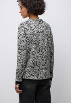 Kuscheliges Leo-Shirt
